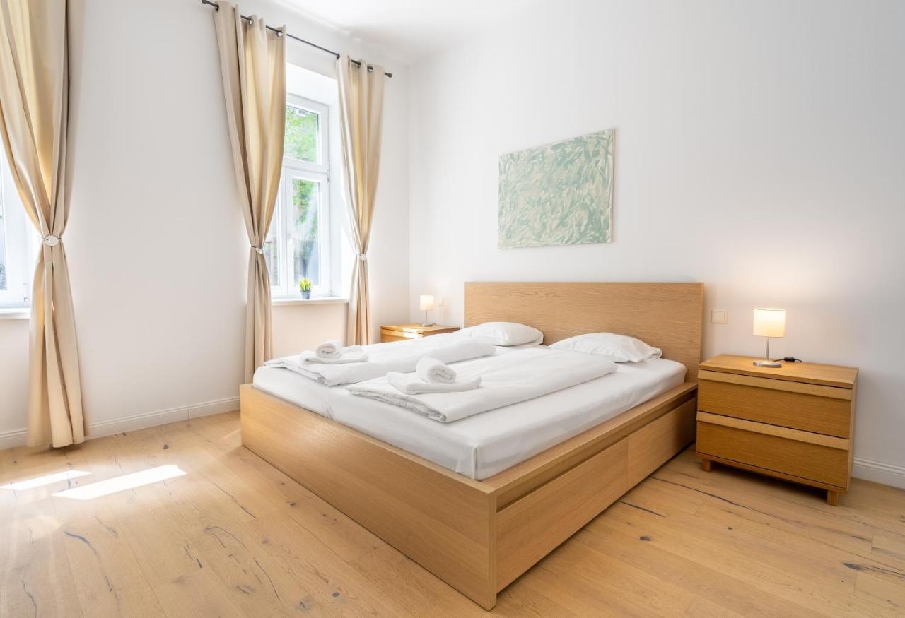 Cottageviertel - Stilvolles Apartment In Parknahe Wien Eksteriør billede